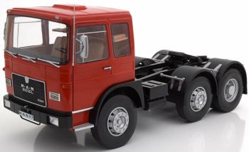 RK180053 - MAN F7 16.304 6x2 1972 rouge limité à 500 exemplaires