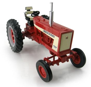 ERT14886 - FARMALL 656