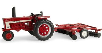 ERT14997 - INTERNATIONAL HARVESTER Hydro 666 avec cover crop