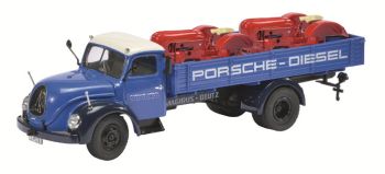 SCH3167 - MAGIRUS S6500 porteur plateau 4x2 avec deux tracteurs PORSCHE diesel