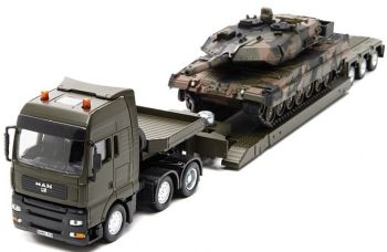 SIK8612 - Camion MAN avec remorque et Char de combat