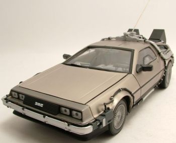 SUN2711 - DELOREAN DMC12 Retour vers le Futur I