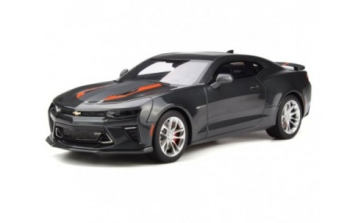 GT191 - CHEVROLET Camaro SS 50ème anniversaire Noir et orange