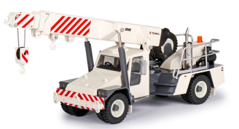 CON2113/12 - TEREX AT 22 Pick-up avec grue