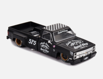 MGTKHMG236 - CHEVROLET Silverado Dually Hot Rod V1