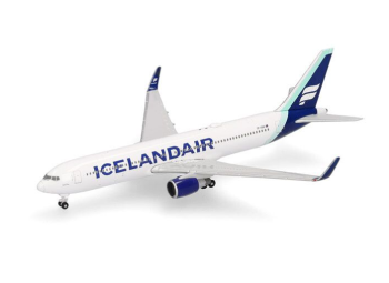 HER539241 - BOEING 767-300 Icelandair Borreal bande bleue sur la queue