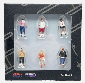 T64F-003-OR - 6 Figurines - Rassemblement de voitures