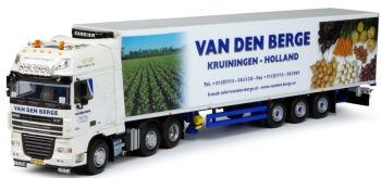TEK62691 - DAF XF105 Super Space Cab 6x2 avec semi frigorifique 3 essieux Carrier Transport Van Denberg