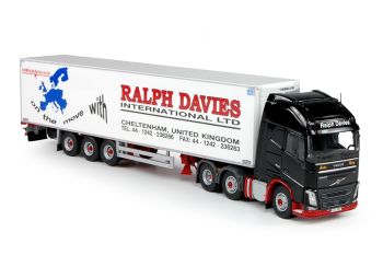 TEK70149 - VOLVO FH04 Globettroter XL 6x4 avec semi frigo THERMO KING 3 essieux transport Ralph Davies
