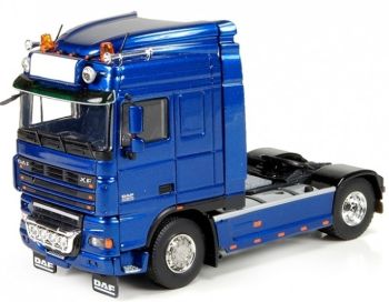 TEK71988 - DAF XF 105 Space Cab 4x2