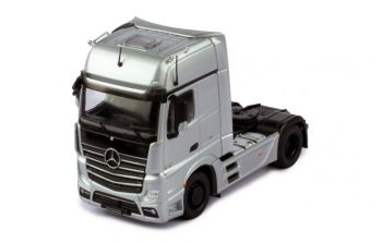 IXOTR124 - MERCEDES Actros MP4 4x2 Argent