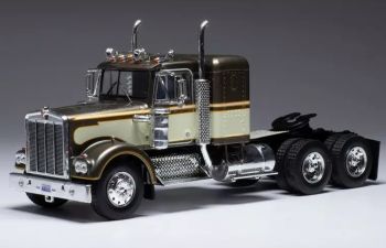 IXOTR145.22 - KENWORTH W 900 6x4 de 1990 marron et beige