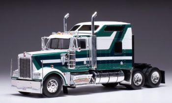 IXOTR164.22 - KENWORTH W900 6x4 1990 blanc et vert