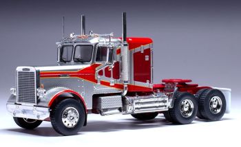 IXOTR200.22 - FREIGHTLINER FLC 120 64 T 6x4 1977 gris et rouge