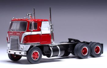IXOTR219.22 - INTERNATIONAL Transtar COE 6x4 1976 rouge et blanc
