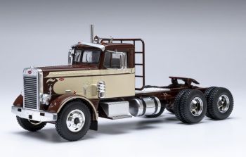 IXOTR226.22 - PETERBILT 281 6x4 1955 Marron et beige