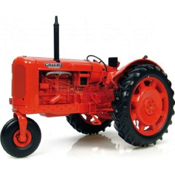 UH2885 - NUFFIELD Universal Four Row Crop Ech:1/16
