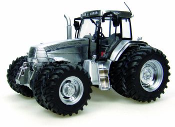 UH2894 - Mc CORMICK MTX145 8 roues CHROME - Louisville Show - Série à 1000 exemplaires