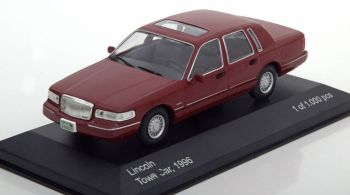 WBX133 - LINCOLN Town Car 1996 rouge métal