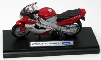 WELY19660PWC - Moto YAMAHA YZF Thunderace 1000r rouge et grise