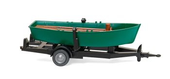 WIK009401 - Bateau avec remorque