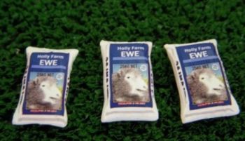 3 sacs de Nourriture pour moutons - En Miniature