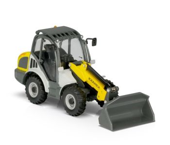 WN2016 - Chargeur téléscopique sur pneus KRAMER 8095T