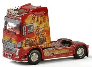 WSI01-2214 - VOLVO FH4 Globetrotter 4x2 PC Truck SARL Interceptor décoration Mad Max