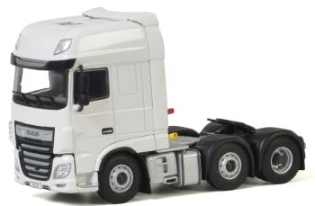 WSI03-2018 - DAF XF SUPER SPACE CAB MY 2017 6x2
