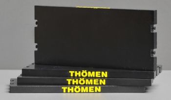 YCC604-4T - 4 Plaques de roulage - 11 x 5 cm - Noire RAL 9005 THÖMEN